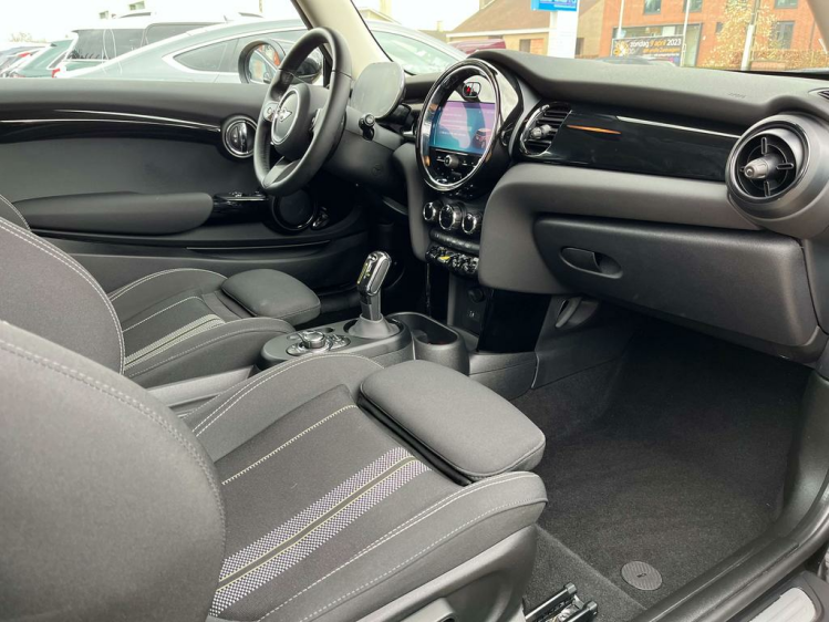 MINI Cooper SE 28.9 kWh 100%-Electric/Full LED/Sportzetels/Gps... Leconte Motors